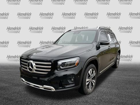 Certified 2025 Mercedes-Benz GLB 250 4MATIC image 5