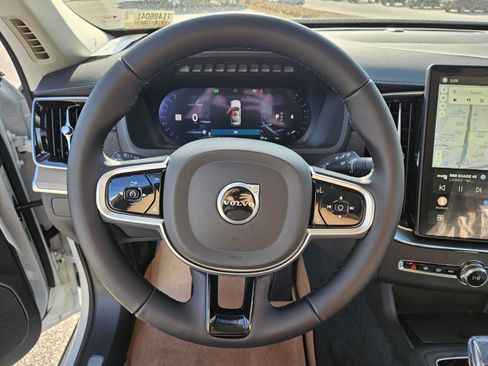 New 2026 Volvo XC90 B6 Plus w/ Protection Package Premier image 14