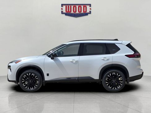 New 2026 Nissan Rogue SV FWD image 4