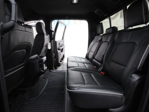 Used 2022 RAM 1500 Limited w/ Body-Colour Bumper Group AWD/4WD image 30