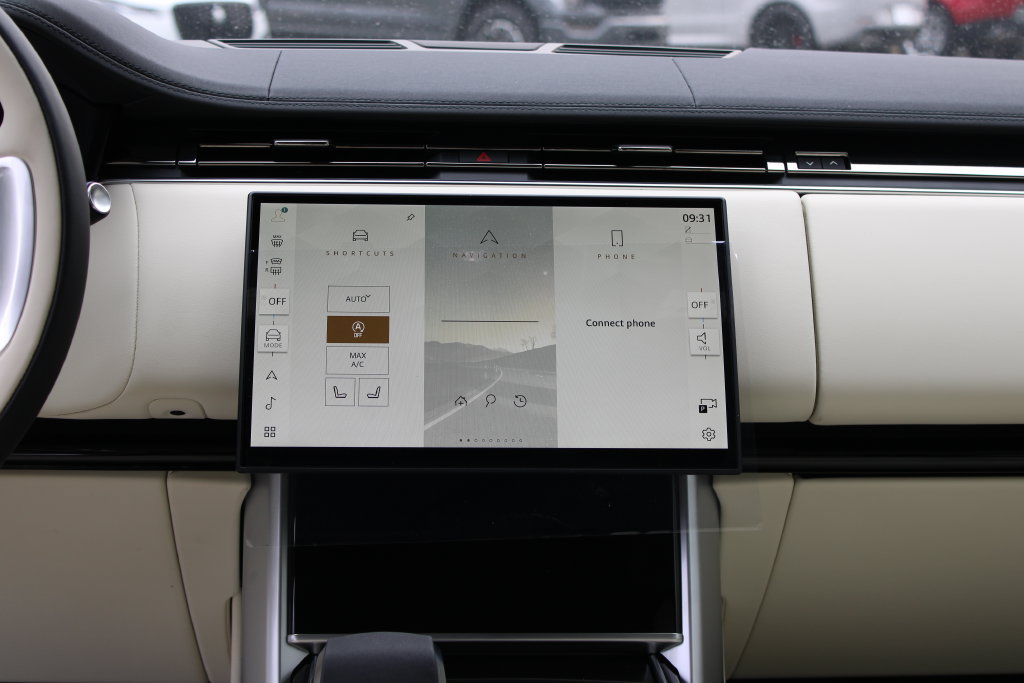 New 2026 Land Rover Range Rover SE AWD/4WD image 10