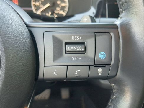 Used 2024 Nissan Pathfinder SV FWD image 65