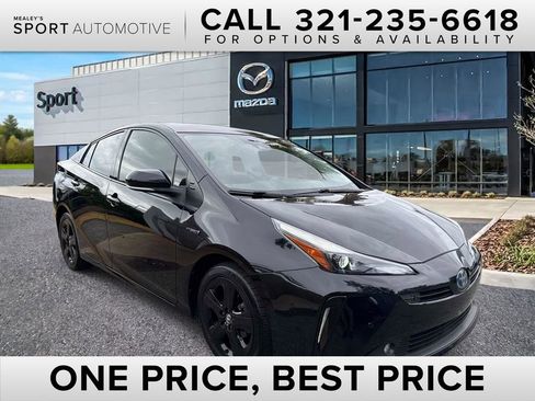 Used 2022 Toyota Prius image 1