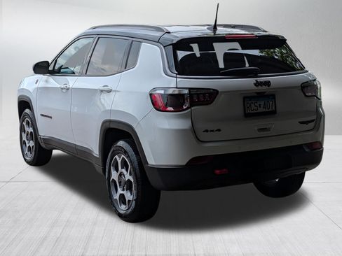 Used 2022 Jeep Compass Trailhawk w/ Trailhawk Convenience Group AWD/4WD image 5