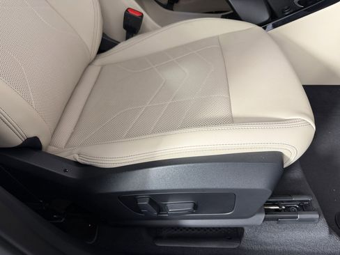 Used 2023 BMW X1 xDrive28i w/ Convenience Package image 32