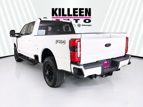 New 2026 Ford F250 Lariat w/ Black Appearance Package AWD/4WD image 5