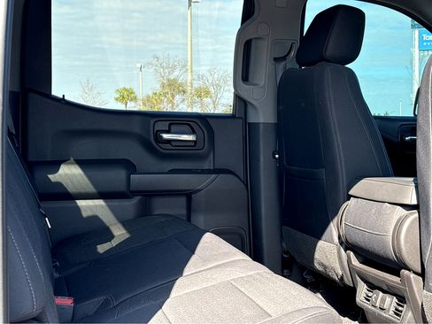 Used 2019 Chevrolet Silverado 1500 LT w/ All-Star Edition image 10