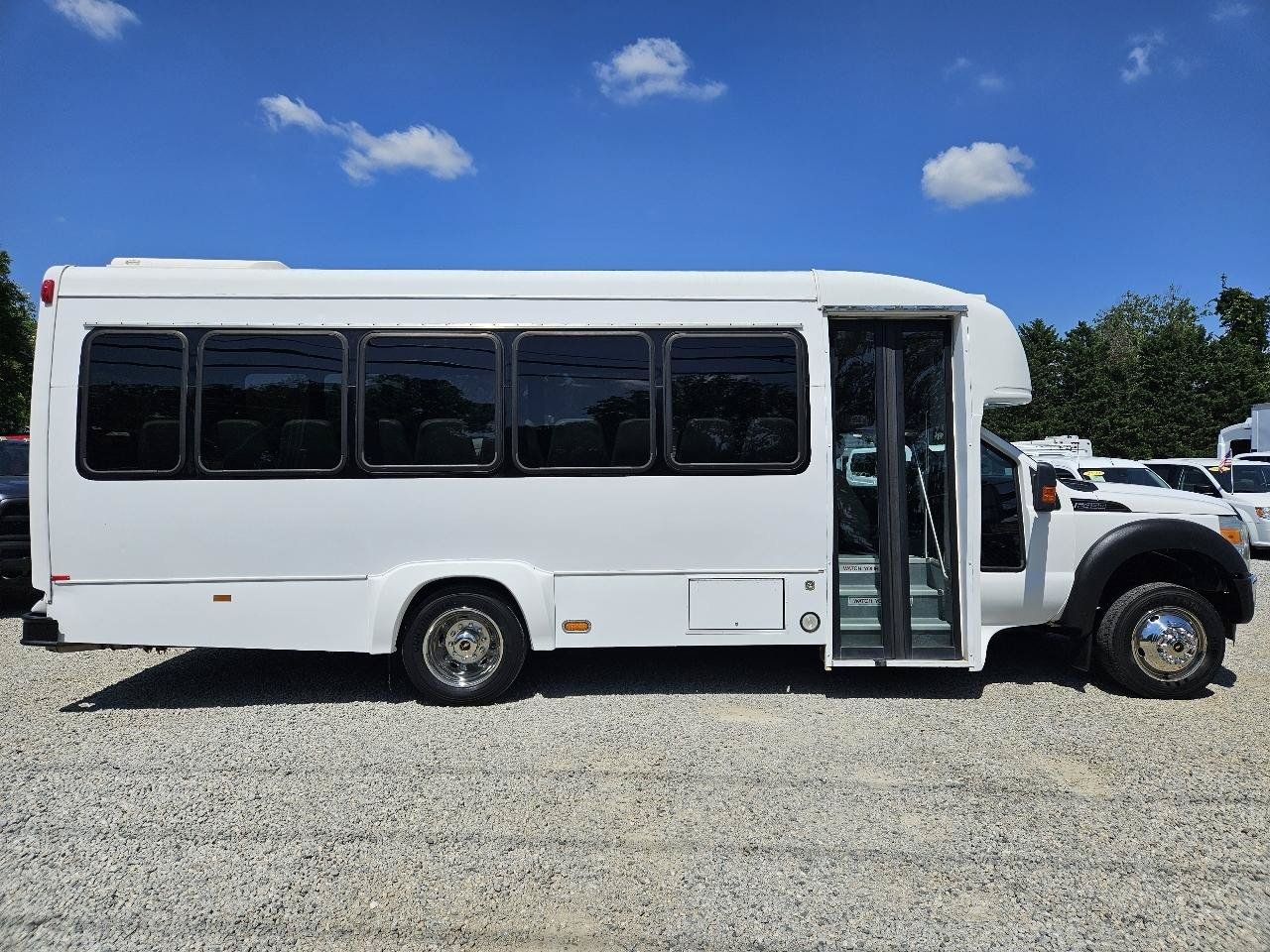 Used 2012 Ford F450 XL w/ PWR Equipment Group RWD image 6