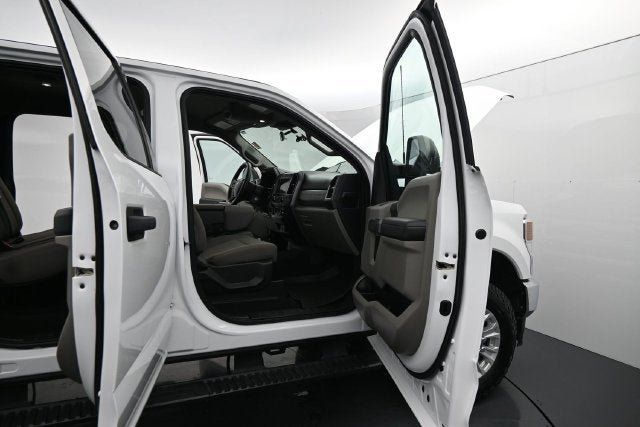 Certified 2022 Ford F250 XLT AWD/4WD image 14