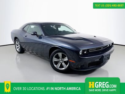 Used 2016 Dodge Challenger SXT