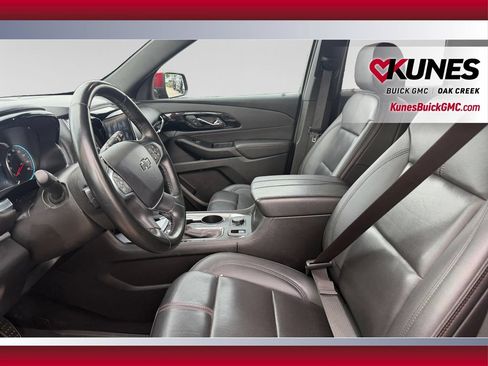 Used 2023 Chevrolet Traverse RS AWD/4WD image 21