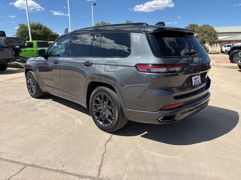 Certified 2023 Jeep Grand Cherokee L Summit AWD/4WD image 7