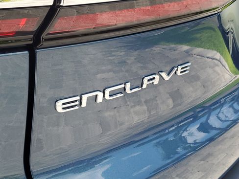 Used 2025 Buick Enclave Preferred FWD image 8
