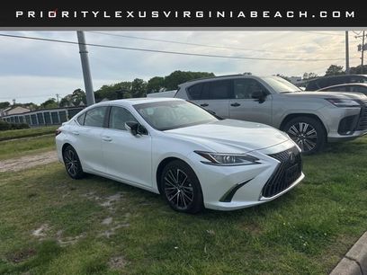 Certified 2025 Lexus ES 350 w/ Premium Package