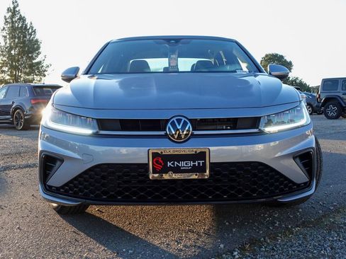 New 2026 Volkswagen Jetta Sport image 4