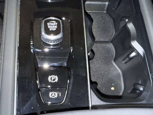 Used 2026 Volvo XC90 B6 Plus AWD/4WD image 23