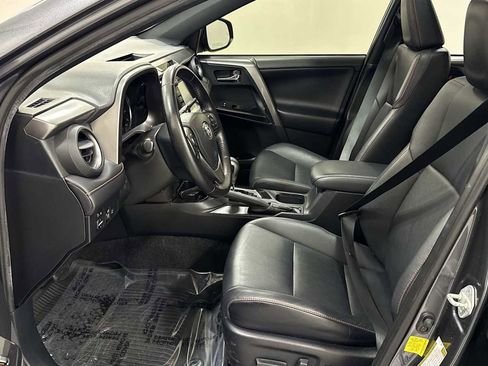 Certified 2017 Toyota RAV4 SE image 13