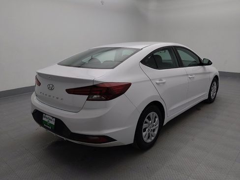 Used 2019 Hyundai Elantra SE w/ Cargo Package image 9