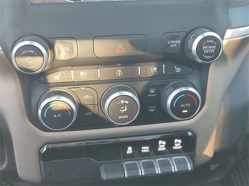 Certified 2019 RAM 1500 Laramie image 20