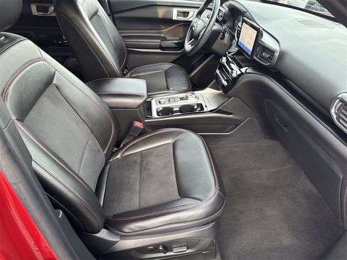 Used 2022 Ford Explorer ST-Line w/ Class IV Trailer Tow Package image 14