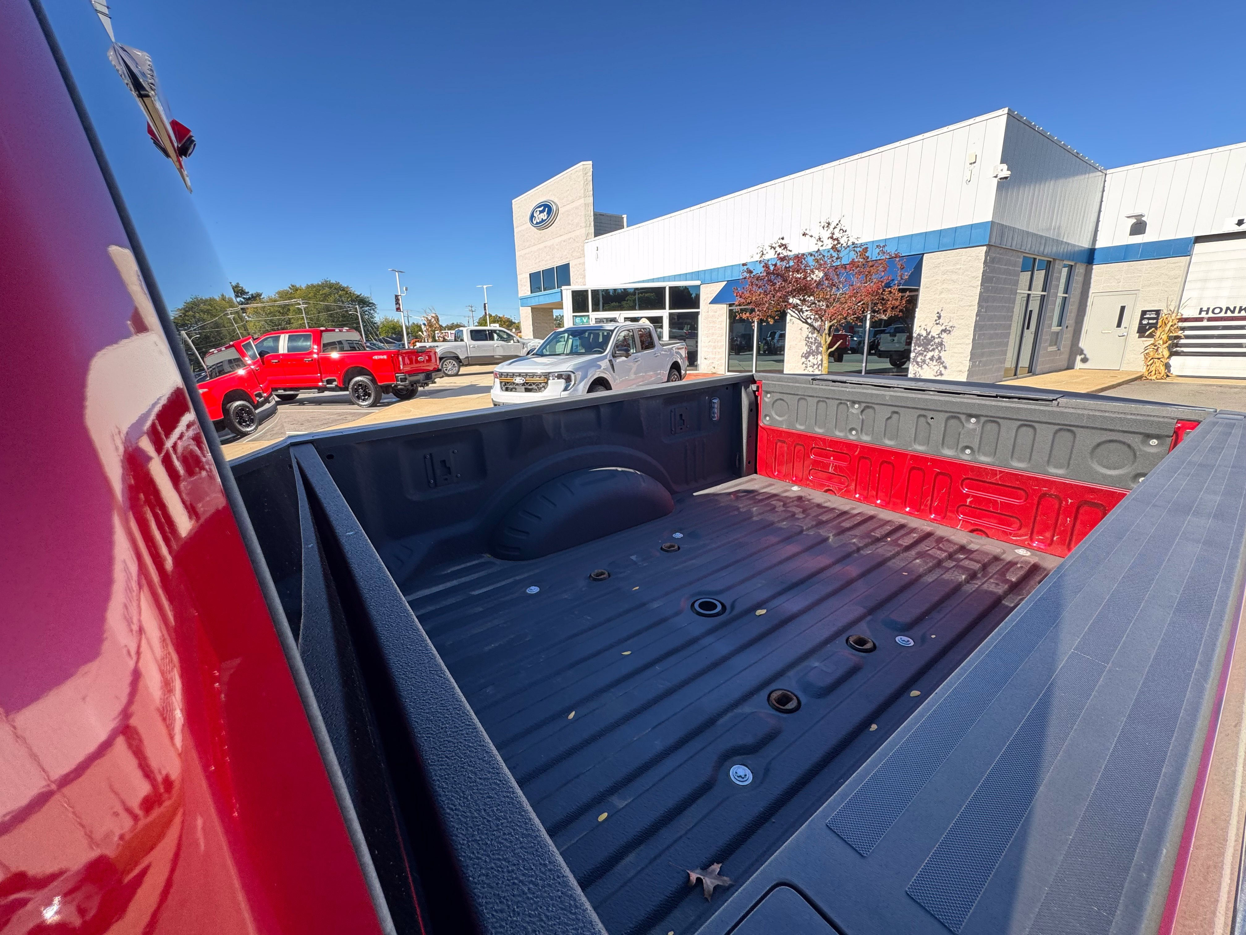 Used 2021 Ford F250 Lariat w/ Lariat Value Package AWD/4WD image 29
