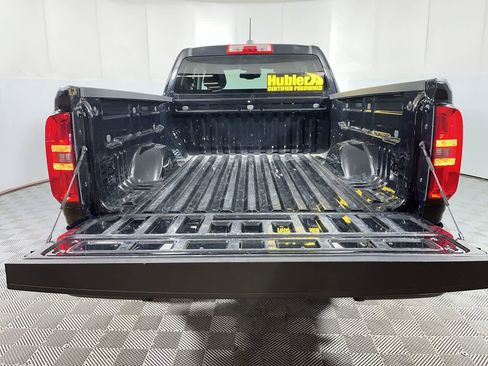 Used 2022 Chevrolet Colorado LT w/ Fleet Safety Package image 27