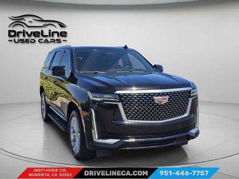 Used 2023 Cadillac Escalade Premium Luxury RWD image 7