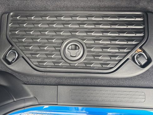 New 2026 RAM 1500 4x4 Crew Cab image 32