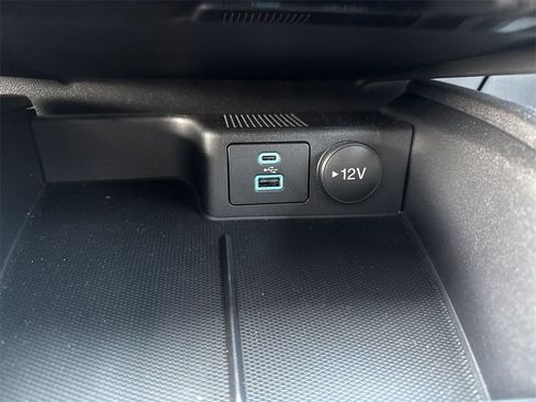 Used 2022 Ford Escape SE w/ Convenience Package image 35