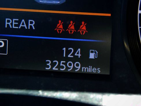 Used 2024 Nissan Altima 2.5 S FWD image 20