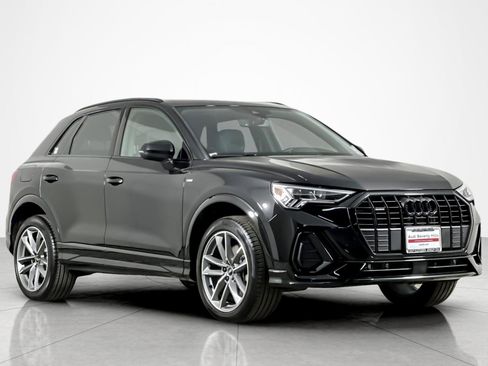 Used 2025 Audi Q3 2.0T Premium image 7