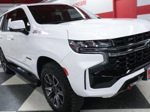 Used 2022 Chevrolet Tahoe Z71 w/ Luxury Package image 34