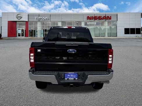 Used 2022 Ford F250 XLT AWD/4WD image 5