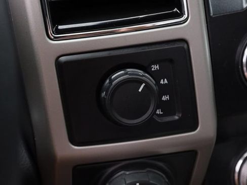 Used 2019 Ford F150 Lariat w/ Equipment Group 502A Luxury AWD/4WD image 22