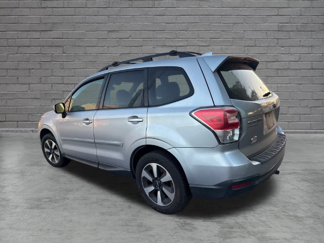 Used 2017 Subaru Forester 2.5i Premium AWD/4WD image 7