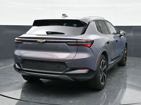 Used 2025 Chevrolet Equinox EV LT w/ Convenience Package FWD image 7