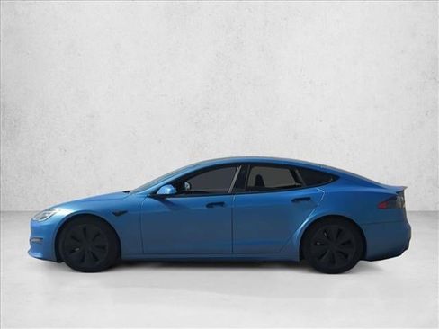 Used 2021 Tesla Model S Plaid image 8