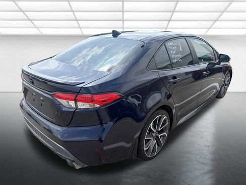 Used 2022 Toyota Corolla SE FWD image 2