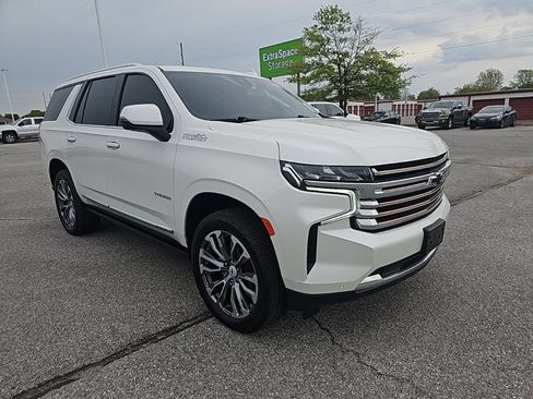 Used 2023 Chevrolet Tahoe High Country image 5