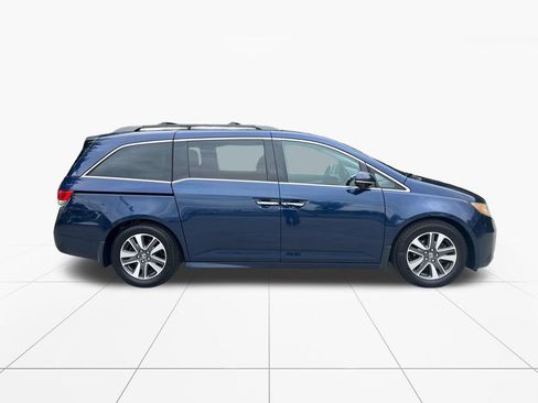 Used 2016 Honda Odyssey Touring image 9