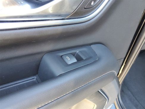 Used 2023 Chevrolet Tahoe LT image 17