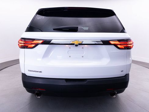 Used 2023 Chevrolet Traverse LT w/ LPO, Cargo Package FWD image 13