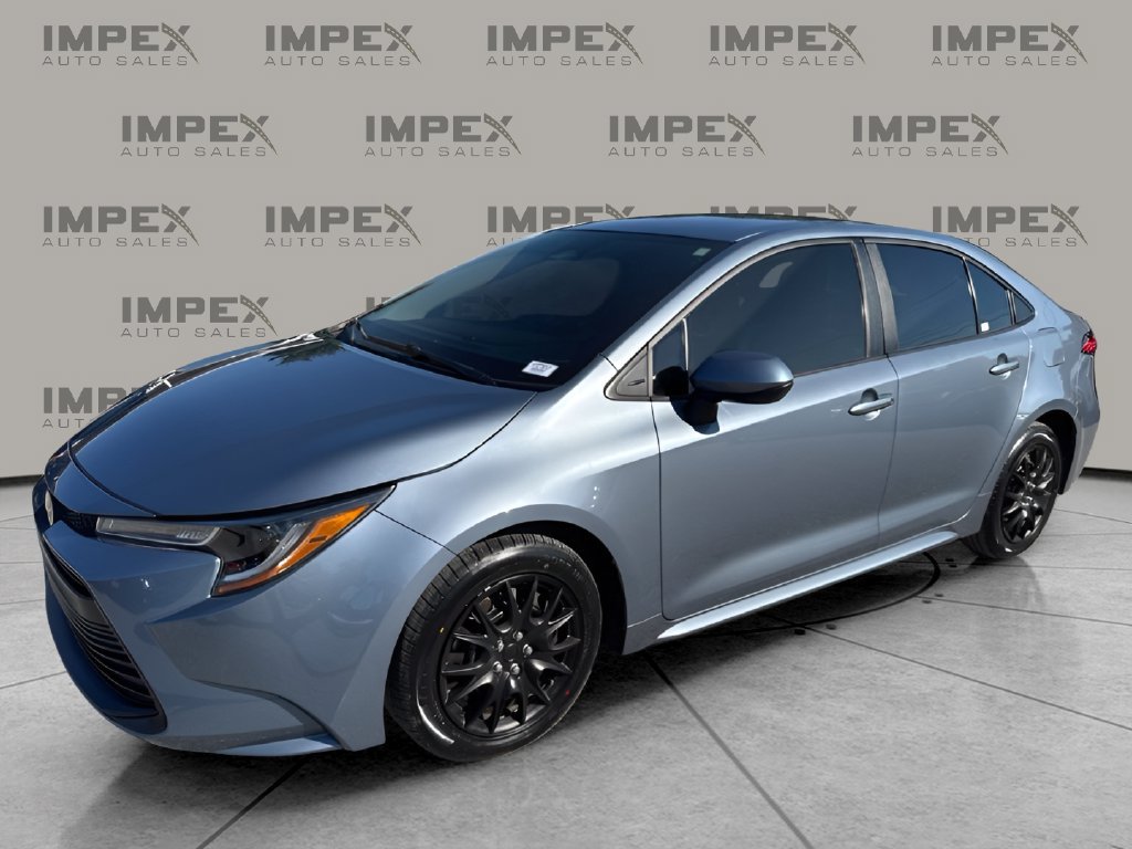 Used 2024 Toyota Corolla LE FWD image 1