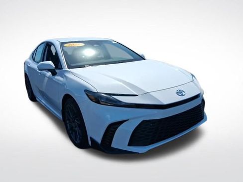 New 2026 Toyota Camry SE FWD image 8