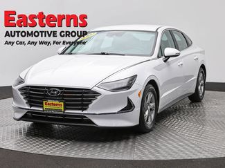 Used 2023 Hyundai Sonata SE FWD video 1