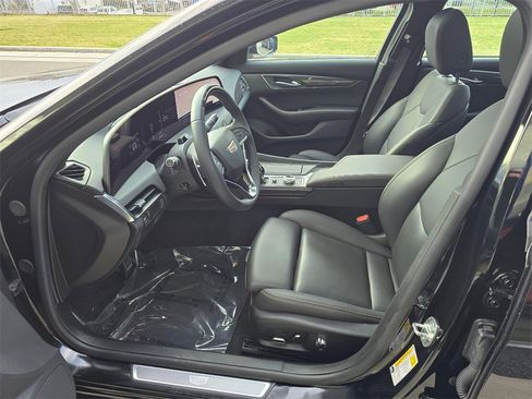 Certified 2025 Cadillac CT5 Sport w/ Sun And Sound Package image 20