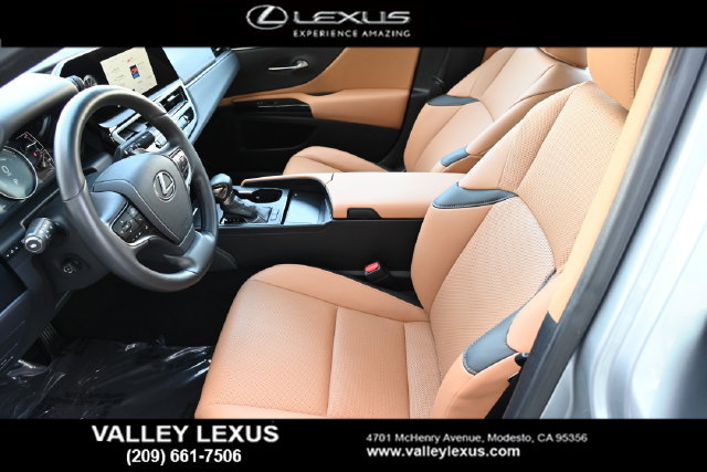 Certified 2025 Lexus ES 300h w/ Premium Package FWD image 13