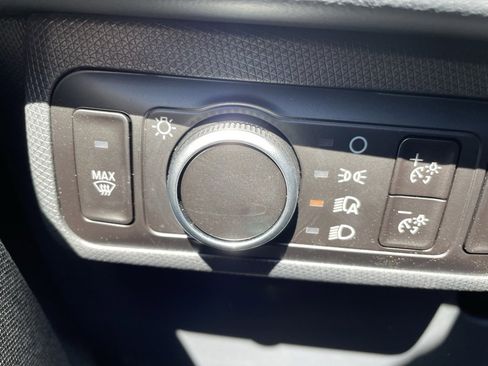 New 2025 Ford Mustang Mach-E Premium image 19