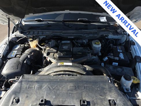 Used 2018 RAM 3500 Laramie w/ Convenience Group image 46