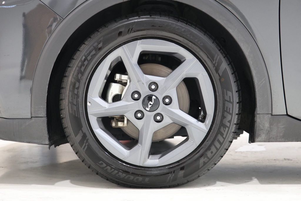 Used 2025 Kia K4 FWD image 11